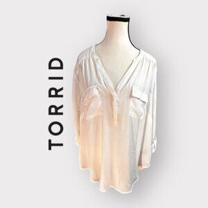 Women’s Torrid 1 Harper White Georgette Pullover 3/4 Sleeve Blouse 1X 1XL
